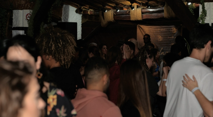 Cómo planificar una inolvidable noche de salsa cubana en Málaga